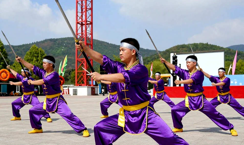 0,04 giây ở Doha và vùng xám không ai muốn nhìn: Góc nhìn trọng tài về VAR sau tám năm 0,04 giây ở Doha và vùng xám không ai muốn nhìn: Góc nhìn trọng tài về VAR sau tám năm