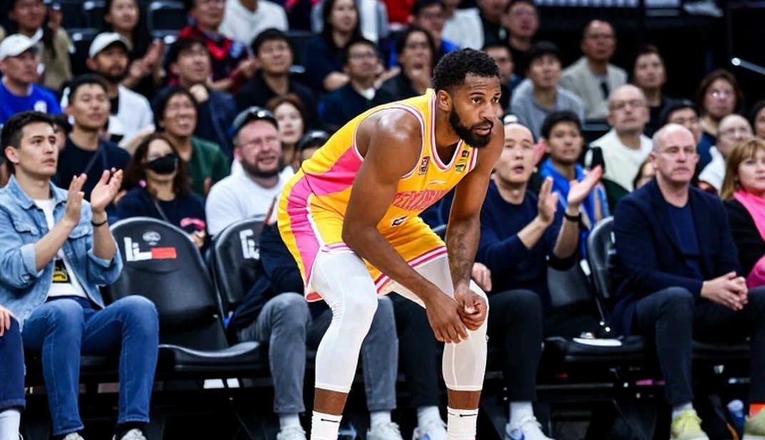 Thân Thiết Antetokounmpo gia nhập Aris Thessaloniki: Cơ hội mới cho đội bóng Hy Lạp Thân Thiết Antetokounmpo gia nhập Aris Thessaloniki: Cơ hội mới cho đội bóng Hy Lạp