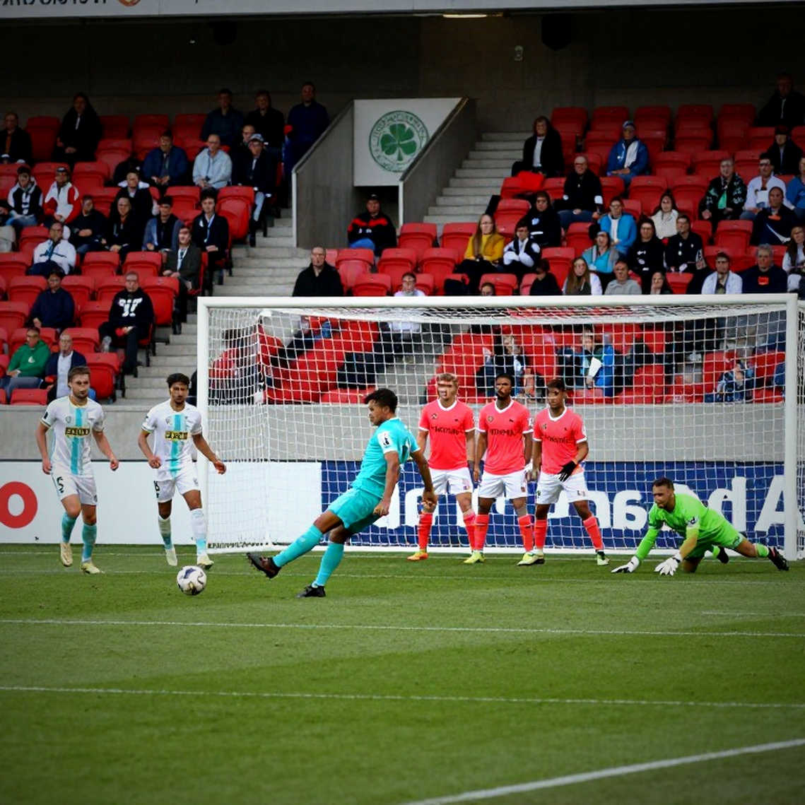 The Empty Analysis: What I Heard When Football Had No Data